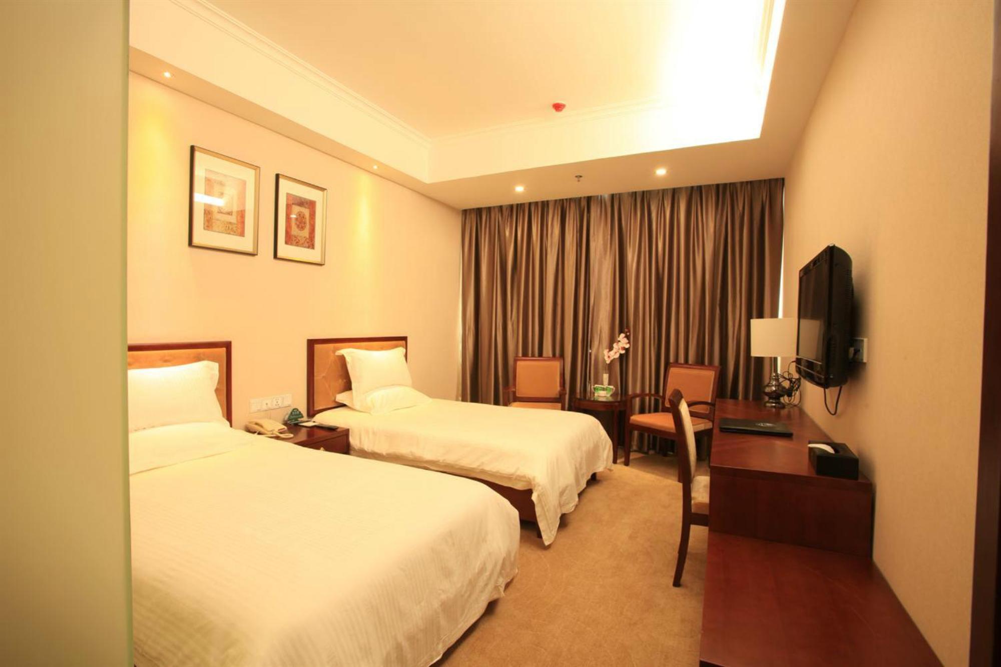 Greentree Inn Beijing Daxing Huangcun Qingyuan Road Metro Station Express Hotel Buitenkant foto