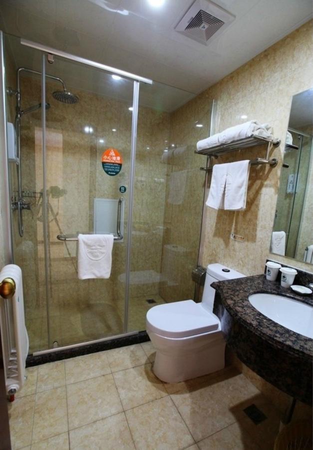 Greentree Inn Beijing Daxing Huangcun Qingyuan Road Metro Station Express Hotel Buitenkant foto